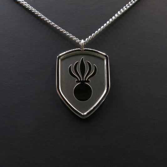 Panzer Grenadier - pendentif et chaîne